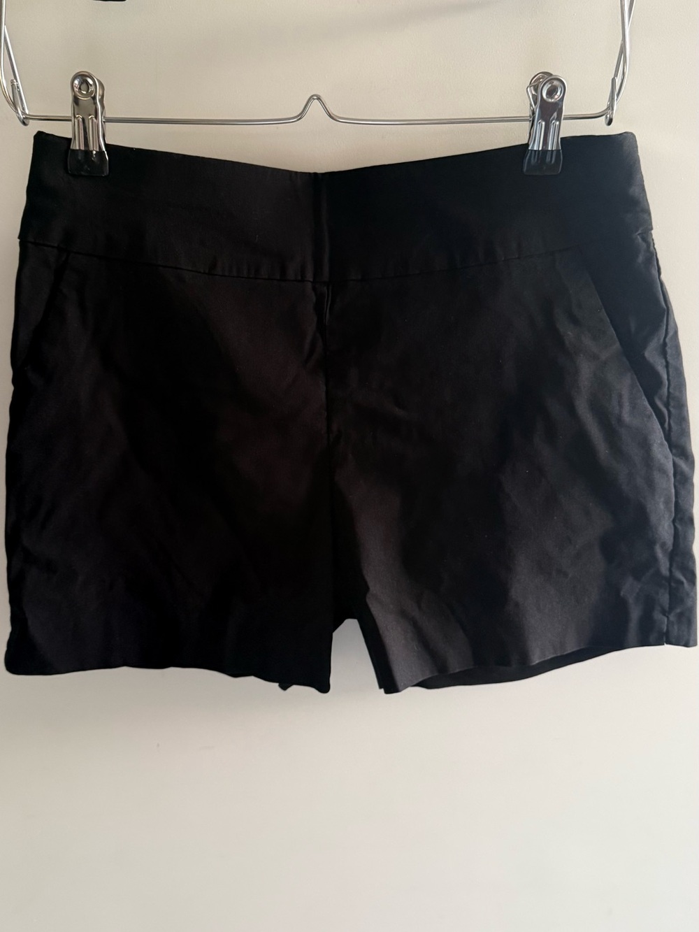 Black Women's Tailored Stretch Shorts